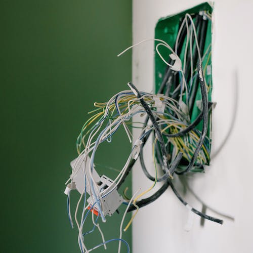 PERITI/E ELETTRICI/CHE sc 5 dic